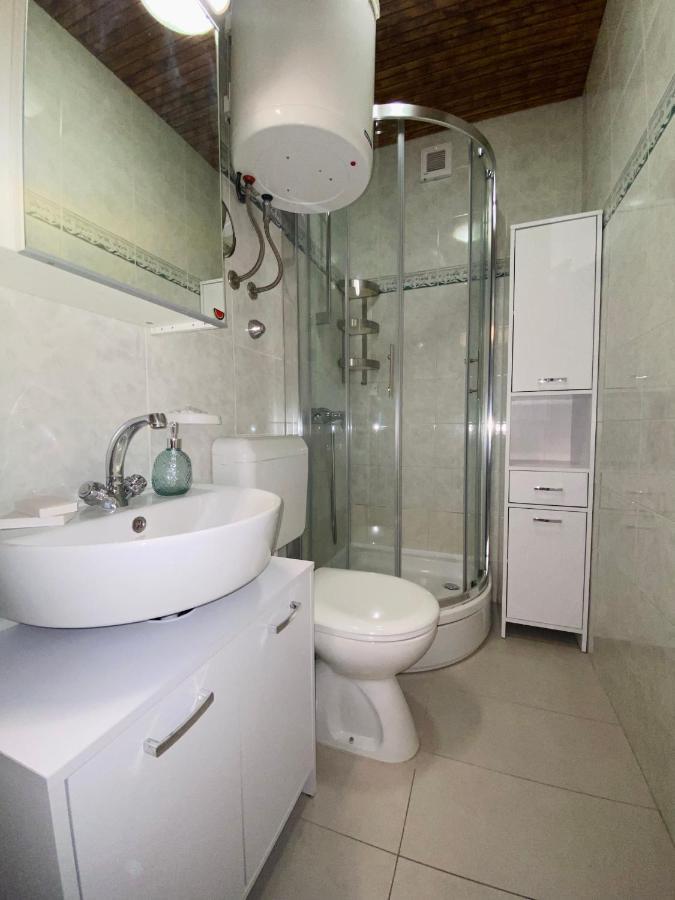 Apartment Andrea Baška Voda Kültér fotó