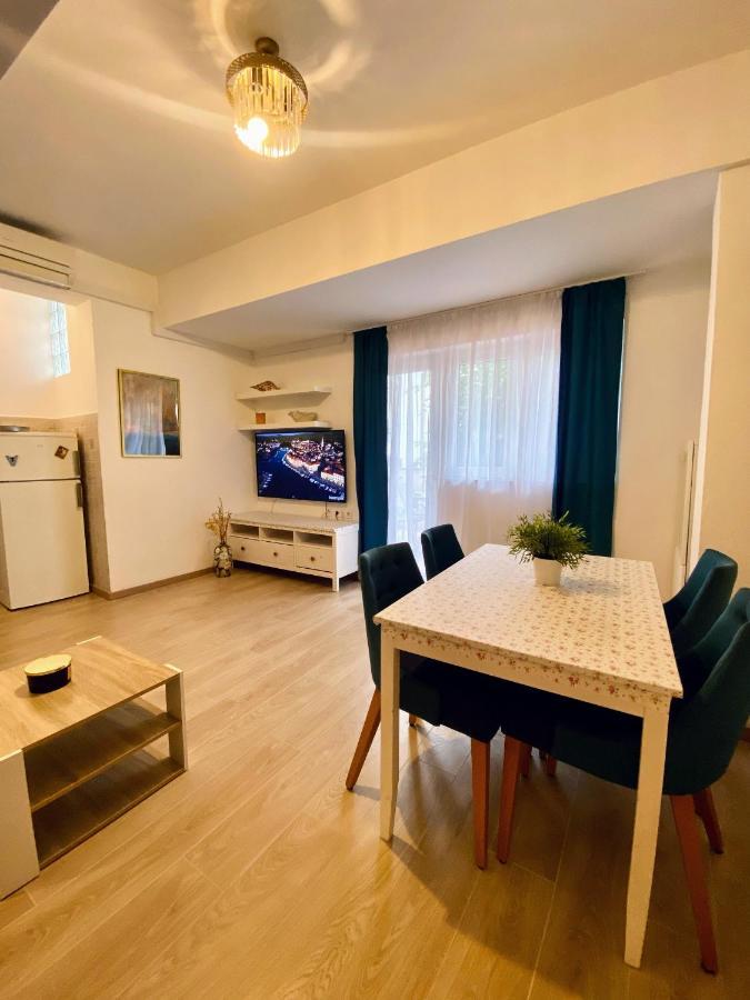 Apartment Andrea Baška Voda Kültér fotó